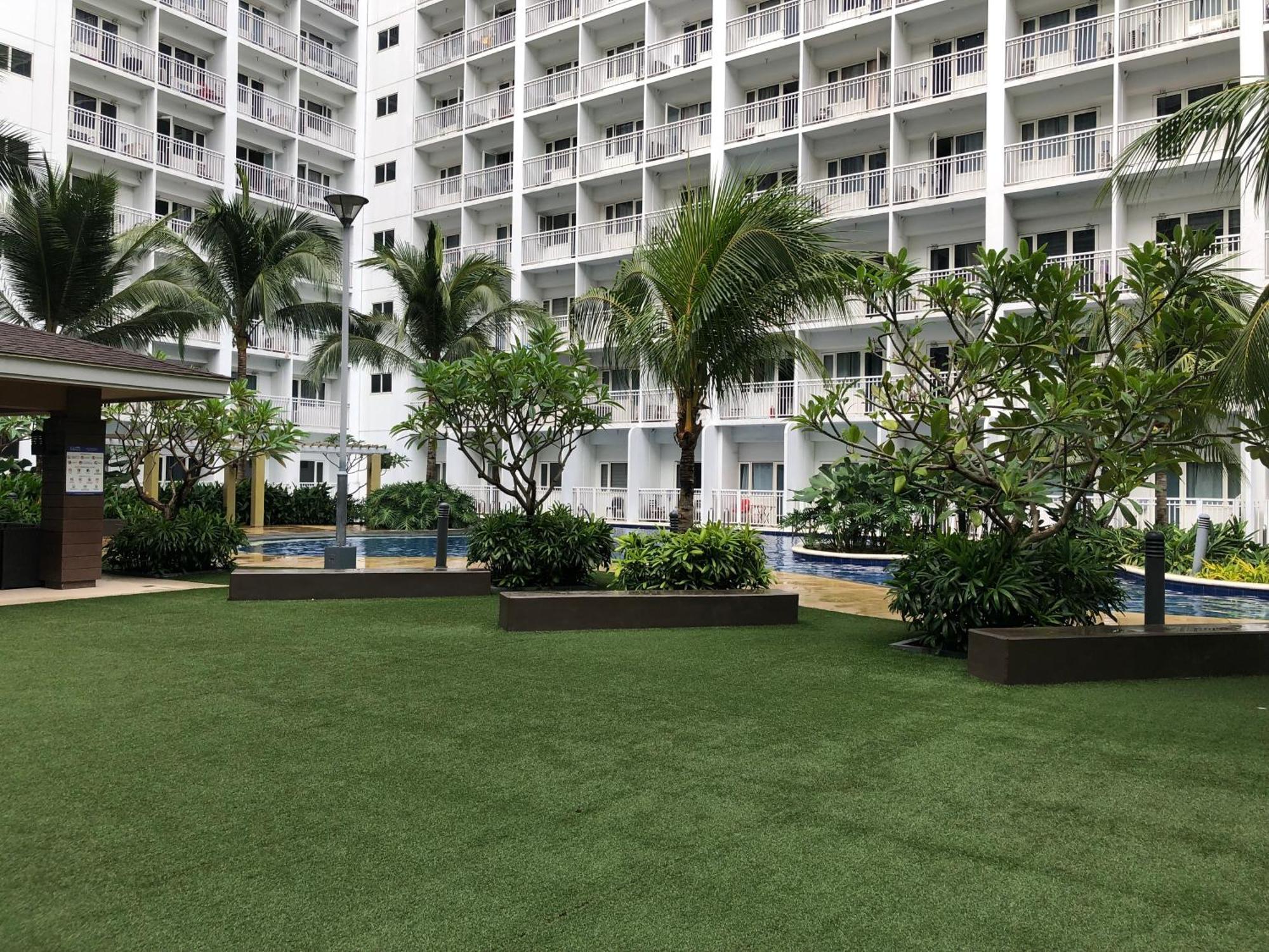 Shore Residences, Mall Of Asia Complex Stays By Pbyy Manila Bagian luar foto
