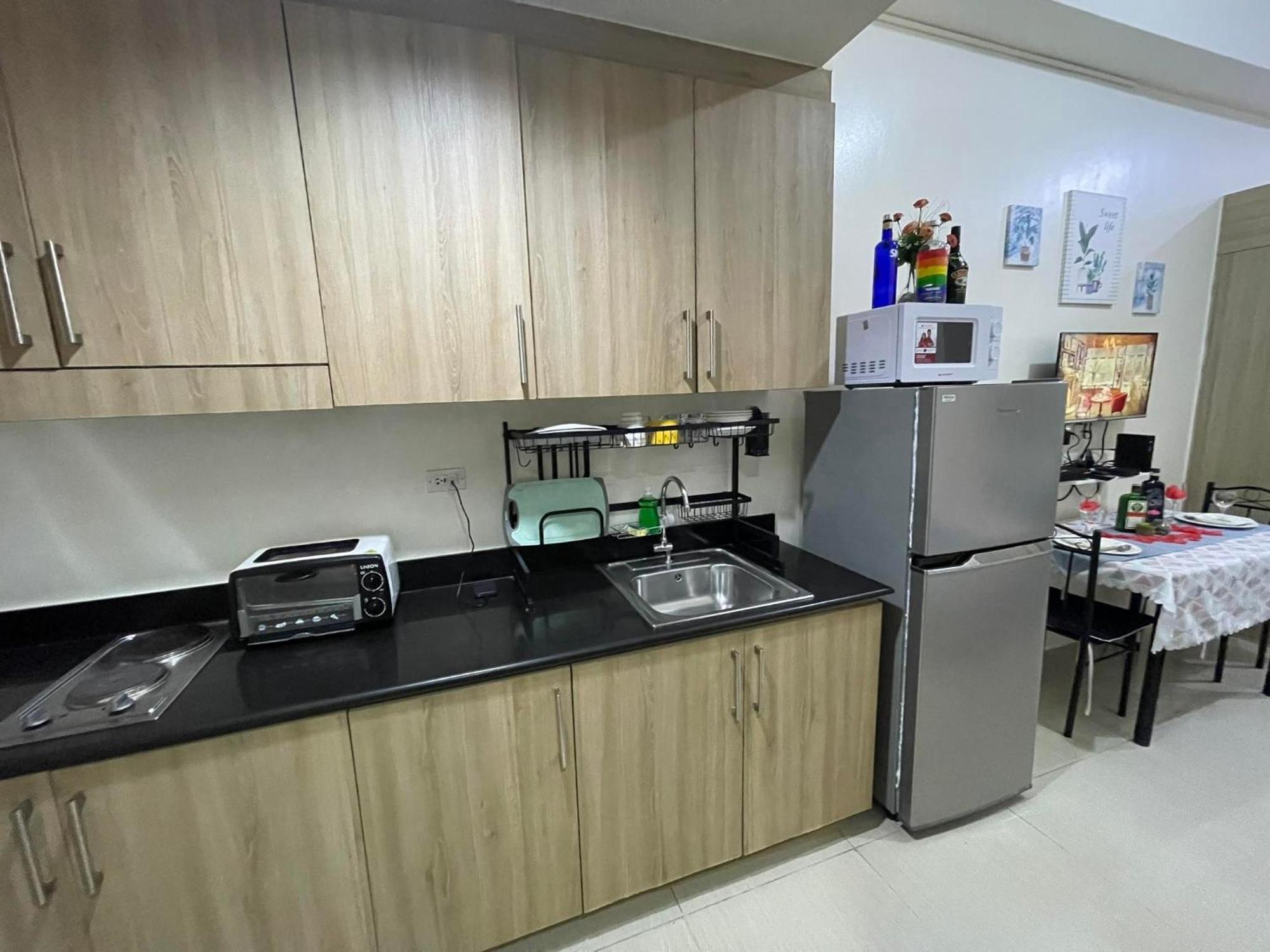 Shore Residences, Mall Of Asia Complex Stays By Pbyy Manila Bagian luar foto