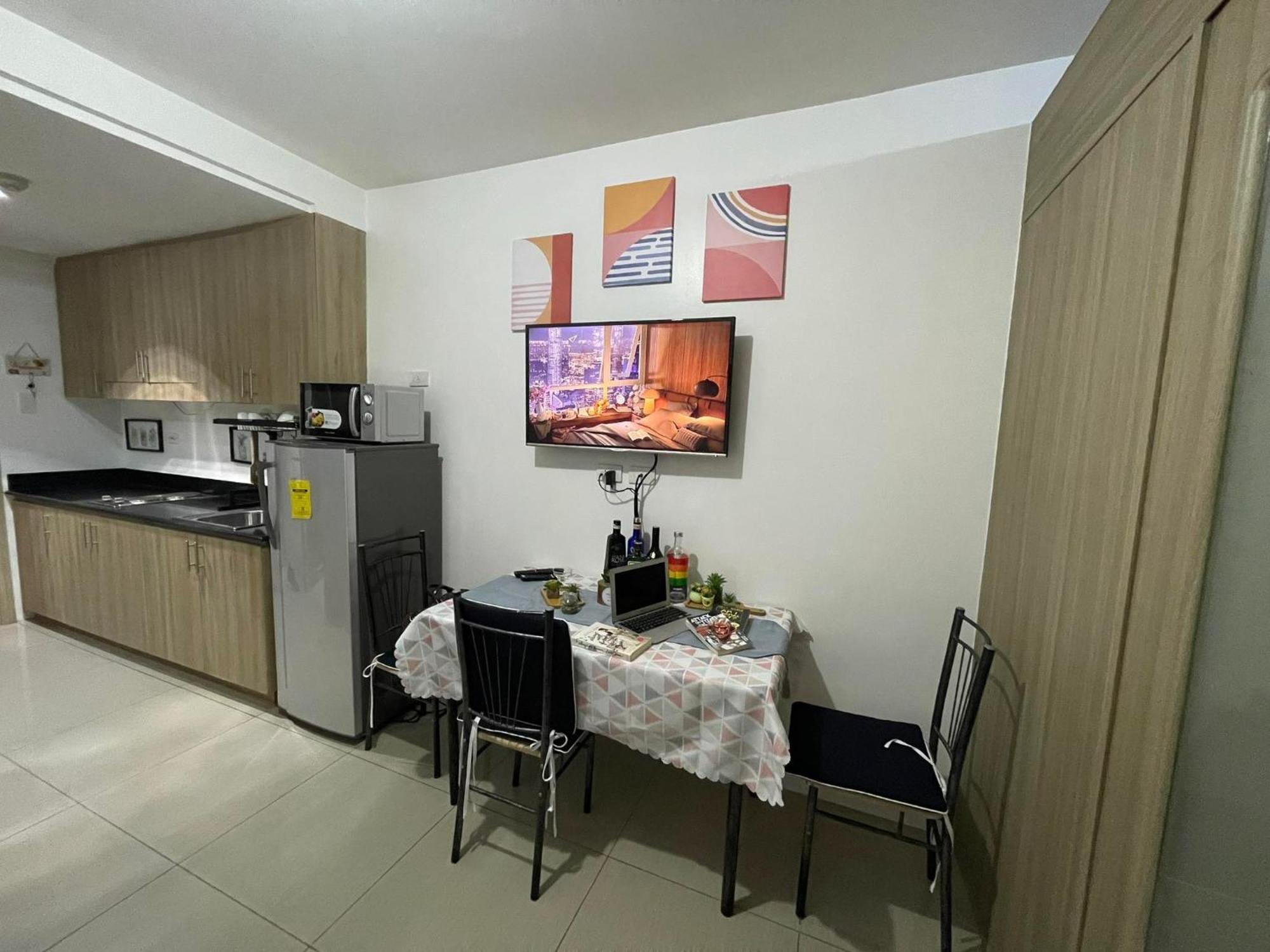 Shore Residences, Mall Of Asia Complex Stays By Pbyy Manila Bagian luar foto